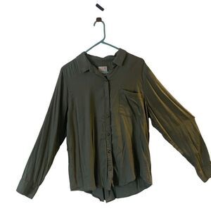Pre Owned Women’s SO Favorite Shirt Long Sleeve Button Up Sz XXL